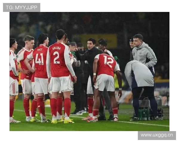 勒沃库森赛前恶搞阿尔特塔灯泡